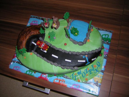 Narodeninova cesta Cars-2,7kg